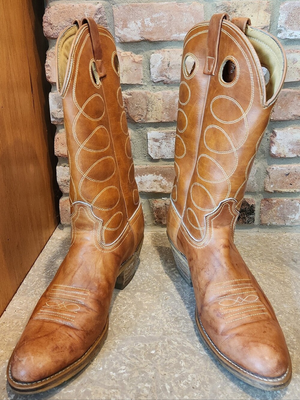 ACME Vintage Chestnut Brown Leather Cowboy Boots - Size 11D